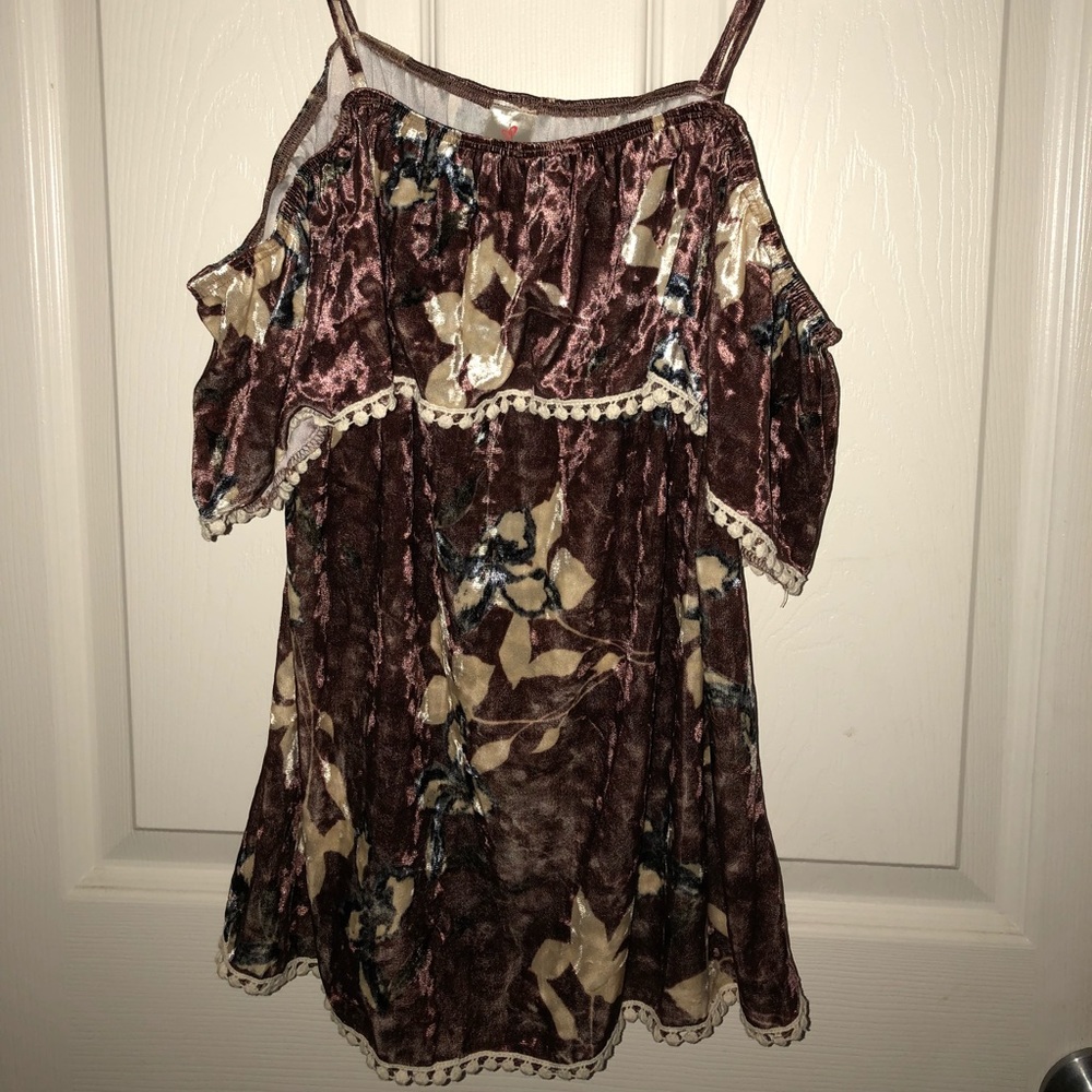 Velvet purple goldy shirt with flowers